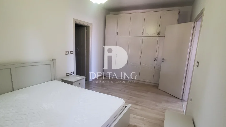 Tirane, jepet me qera apartament 2+1 , 600 € (Pazari i Ri)