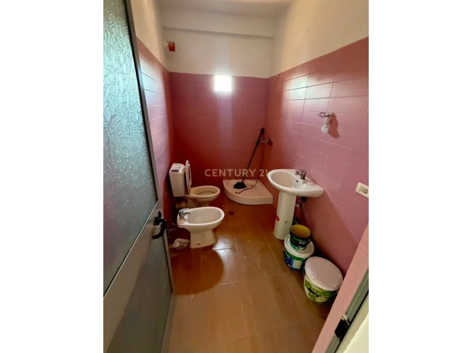 shes apartament 1+1 Kati 8, 67 m² 87.000 € (Kompleksi Çabej)