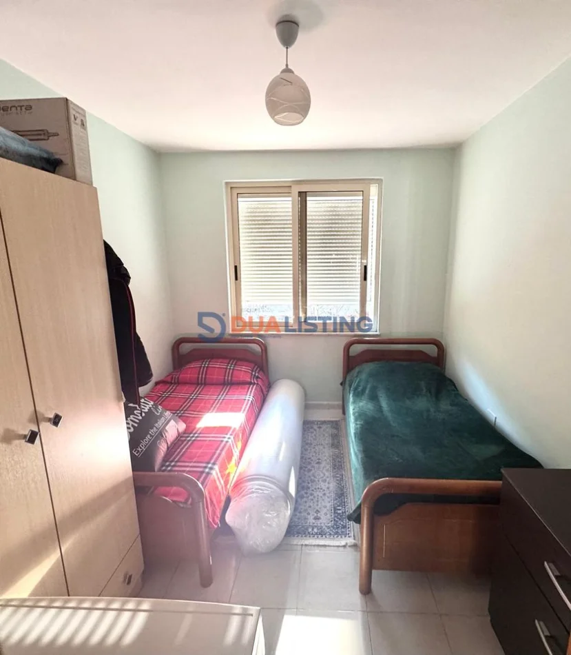 Tirane, shitet apartament 2+1 , 65 m² 