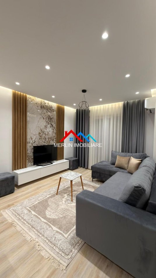 Tirane, jepet me qera apartament 1+1+Ballkon Kati 2, 63 m² 550 € (BULEVARDI MIGJENI)