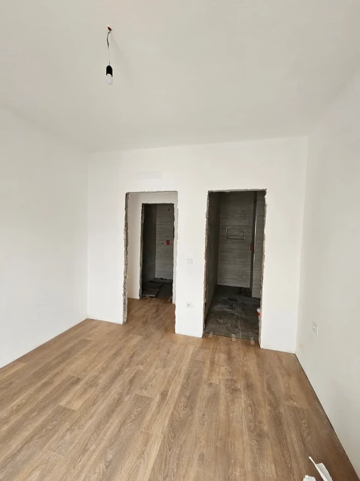 Tirane, shitet apartament 2+1 Kati 7, 95 m² 125.000 € (TIRANA ENTRY 2)