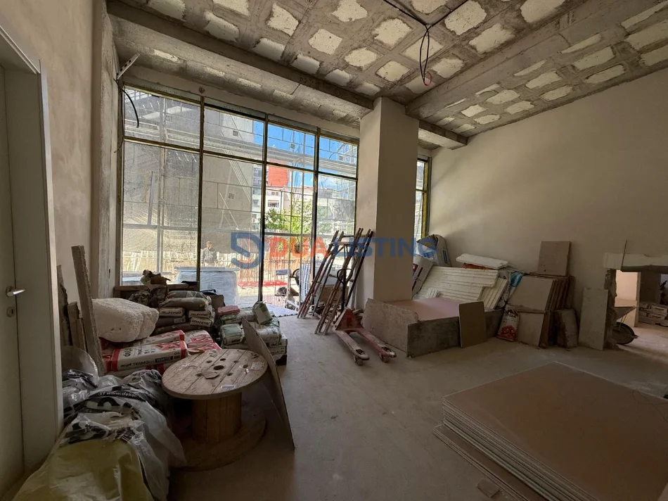 Tirane, shitet zyre Kati 0, 114 m² 685.000 € (selvia , rruga e dibres)
