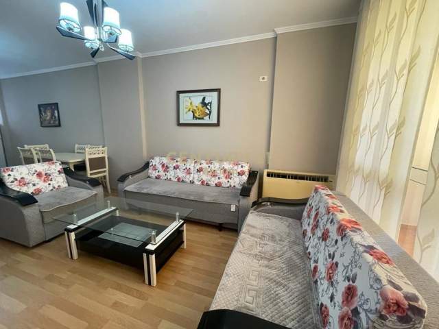 Tirane, jepet me qera apartament 2+1 Kati 6, 104 m² 500 Euro (Myslym Shyri)