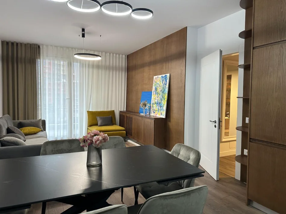Tirane, jepet me qera apartament 2+1 Kati 3, 100 m² 700 € (TEODOR KEKO)