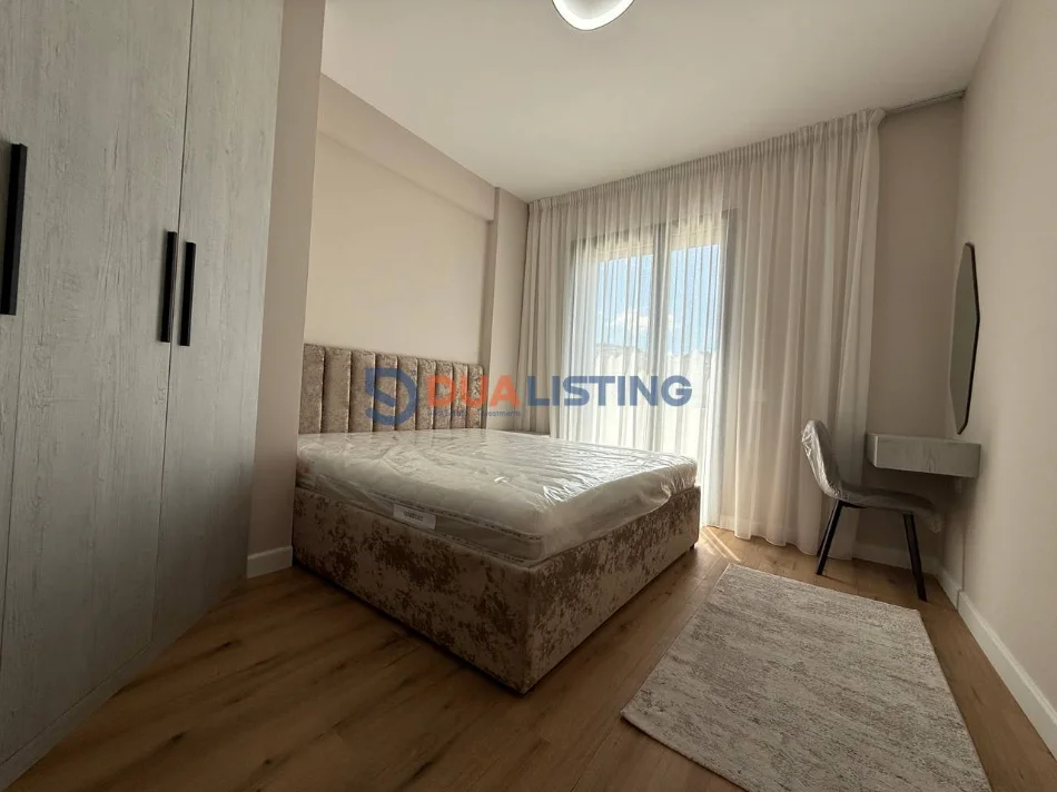 Tirane, jepet me qera apartament 1+1 , 749 € (Liqeni i Thate)