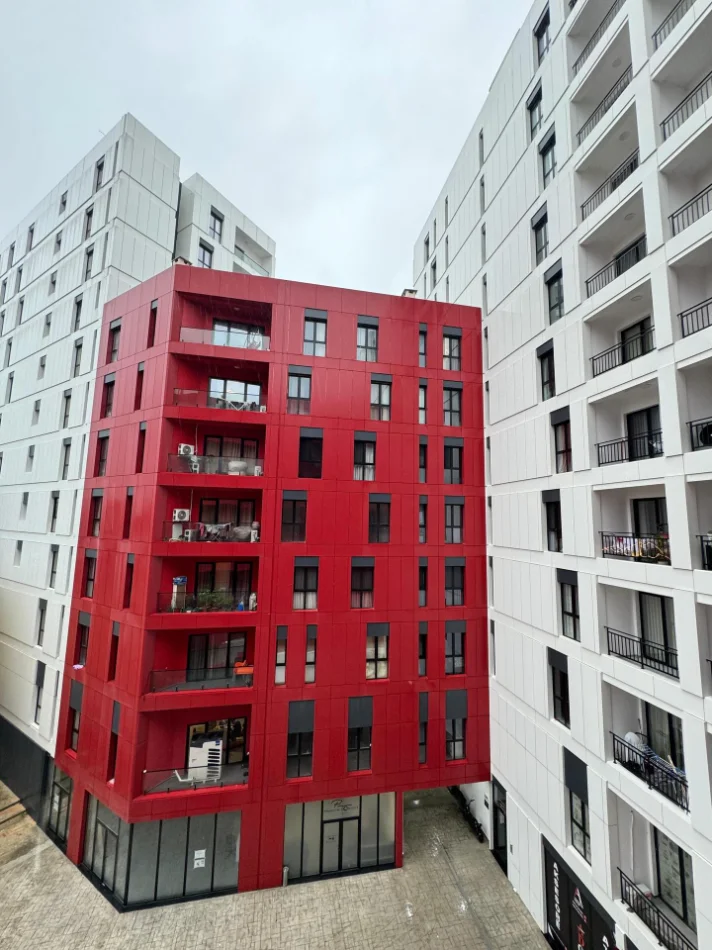 Tirane, shitet apartament 1+1 , 66 m² 145.000 € 