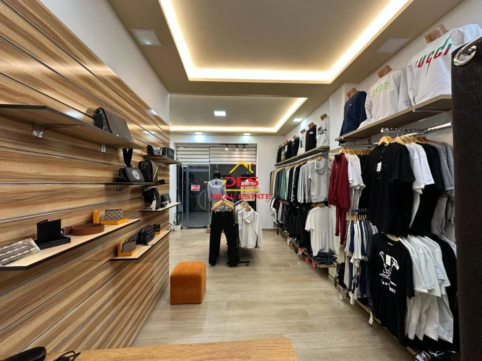 Vlore, shitet ambjent biznesi Kati 0, 55 m² 55.000 € (Rruga Sadik Zotaj)