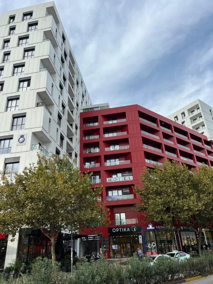 Tirane, shitet apartament 1+1 , 66 m² 145.000 € 