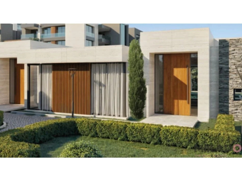 shitet , , 295 m² 750,000 €