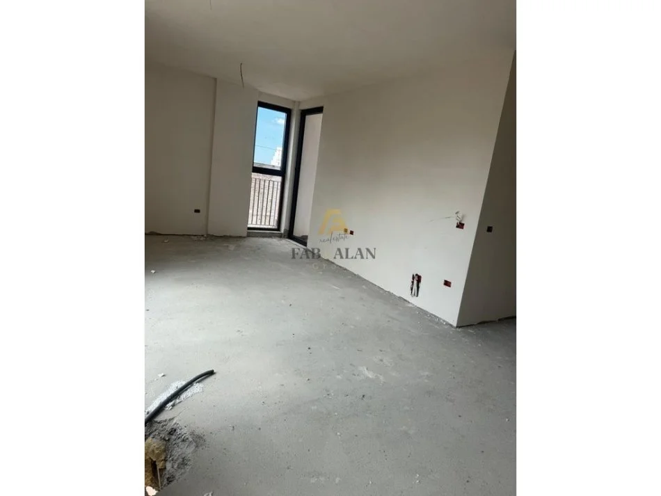 Tirane, shitet apartament 2+1+2 Kati 6, 105 m² 167.200 € (Siri Kodra)