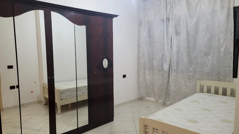 Tirane, jap me qera apartament 2+1 Kati 1, 75 m² 350 € (Astir)