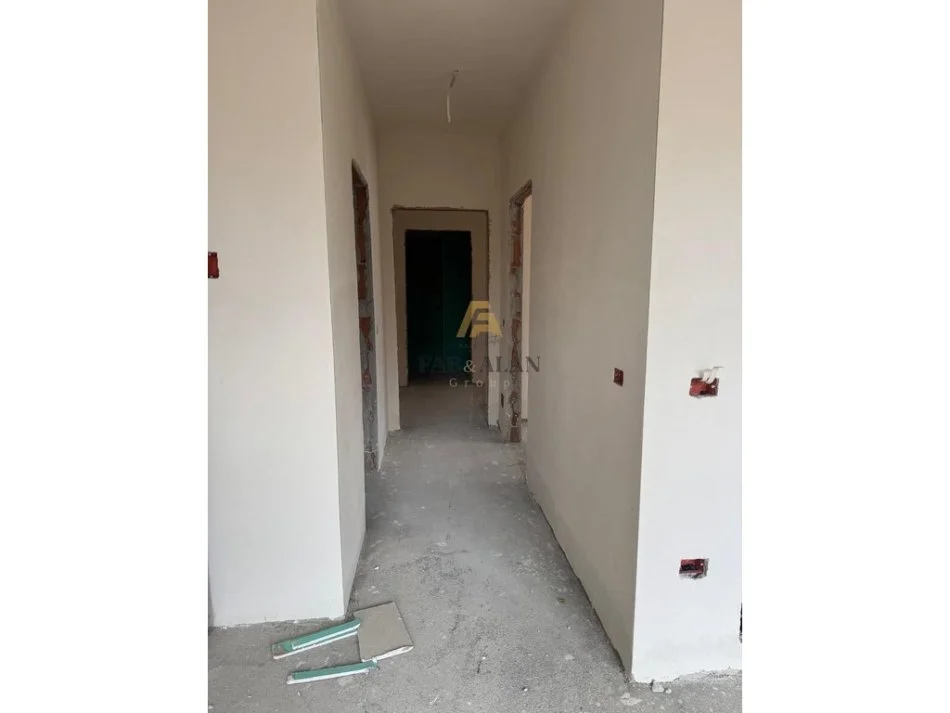 Tirane, shitet apartament 2+1+2 Kati 7, 95 m² 152.500 € (Siri Kodra)