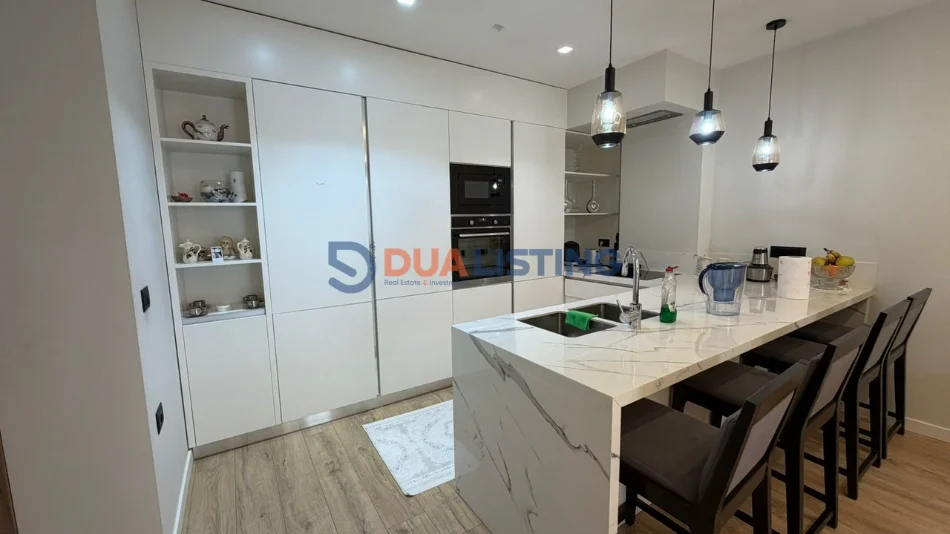 Tirane, shitet apartament 1+1 , 67 m² 130.000 € (Fresku)