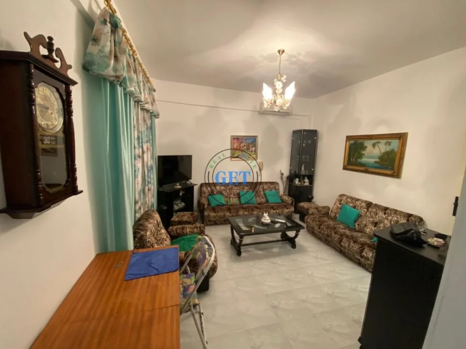 Durres, jepet me qera apartament 1+1+Ballkon Kati 2, 70 m² 300 € (Vollga,Durres)