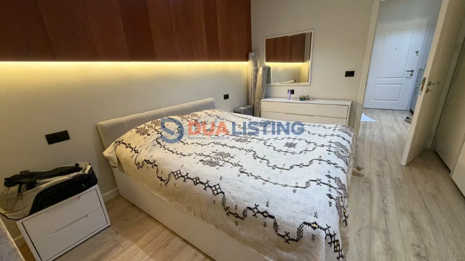 Tirane, shitet apartament 1+1 , 67 m² 130.000 € (Fresku)