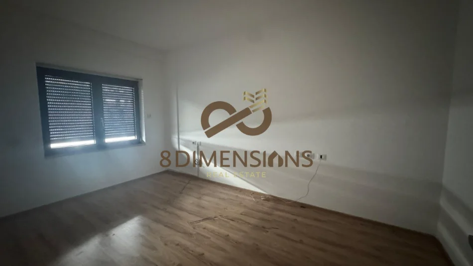 Tirane, jepet me qera apartament 2+1+Ballkon Kati 4, 70 m² 1.000 € (zogu i zi)