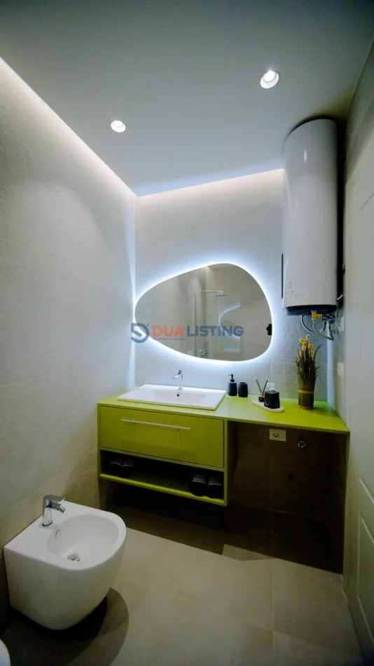 Tirane, shitet apartament 2+1 , 91 m² 175.000 € (Astir)