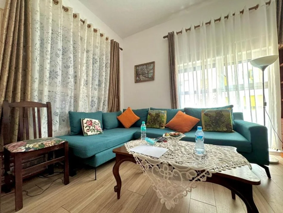 Tirane, shitet apartament 2+1 , 84 m² (Ali Demi)