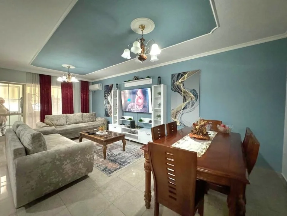 Tirane, shitet 2+1 , 129 m² 257.000 € (vasil shanto)