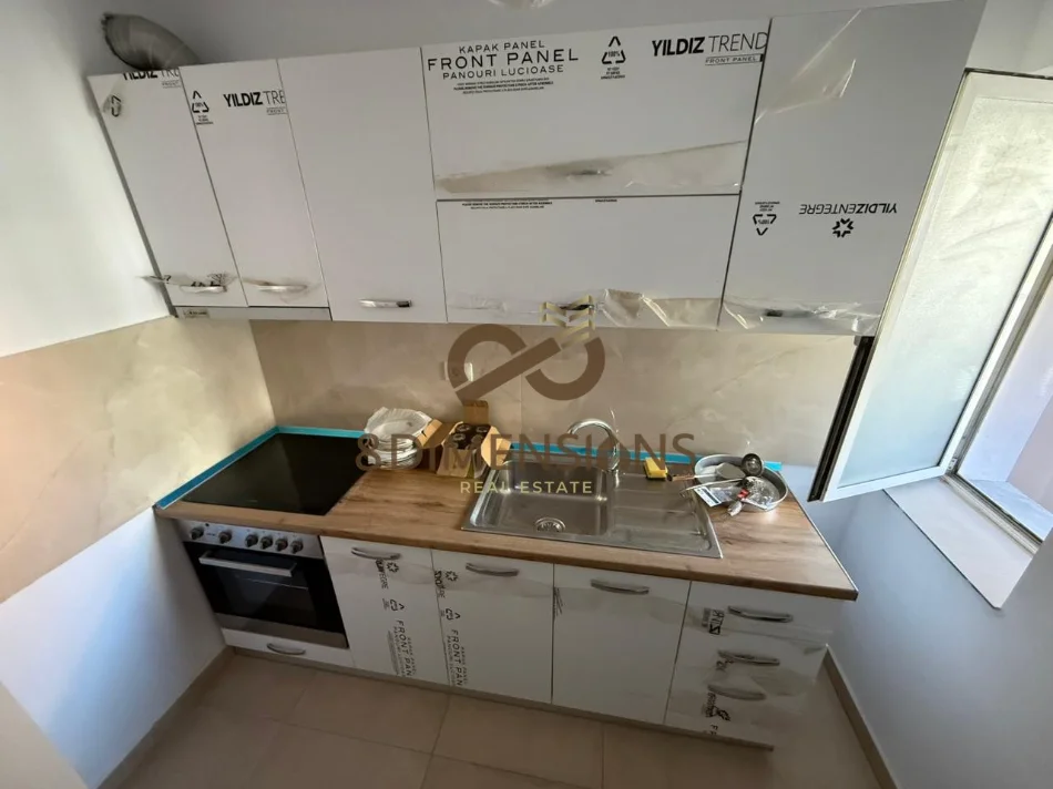 Tirane, shitet apartament 1+1 Kati 1, 60 m² 115.000 € (xhamllik)