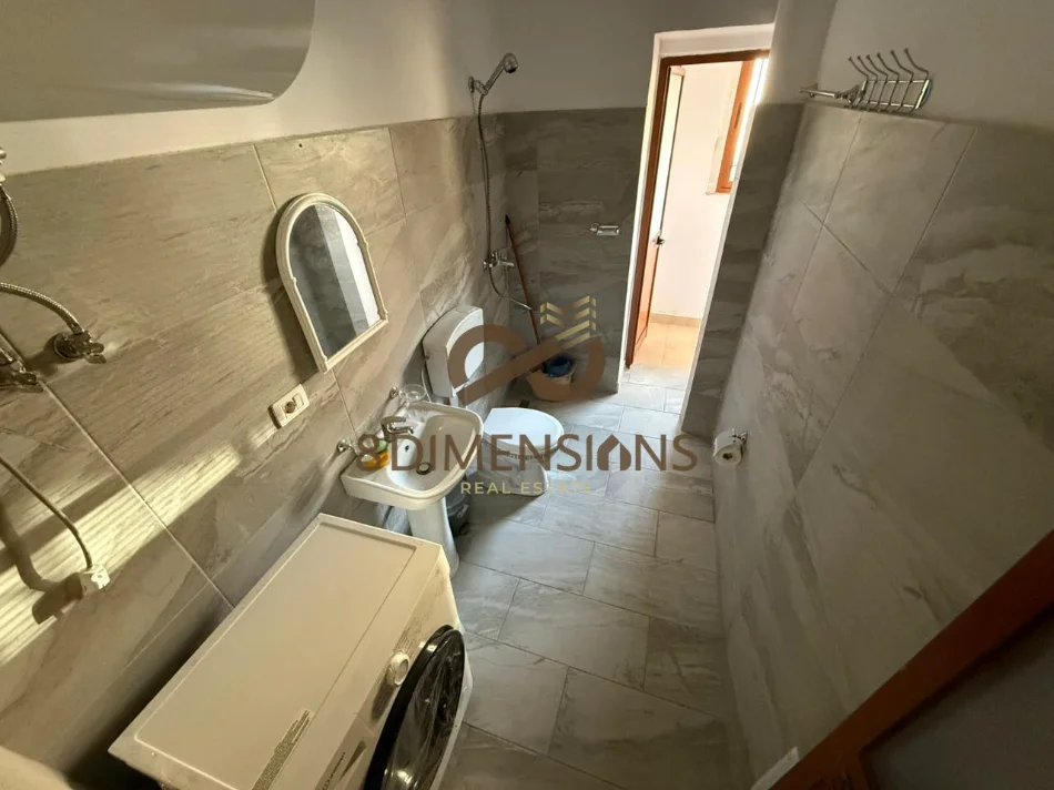 Tirane, shitet apartament 1+1 Kati 1, 60 m² 115.000 € (xhamllik)