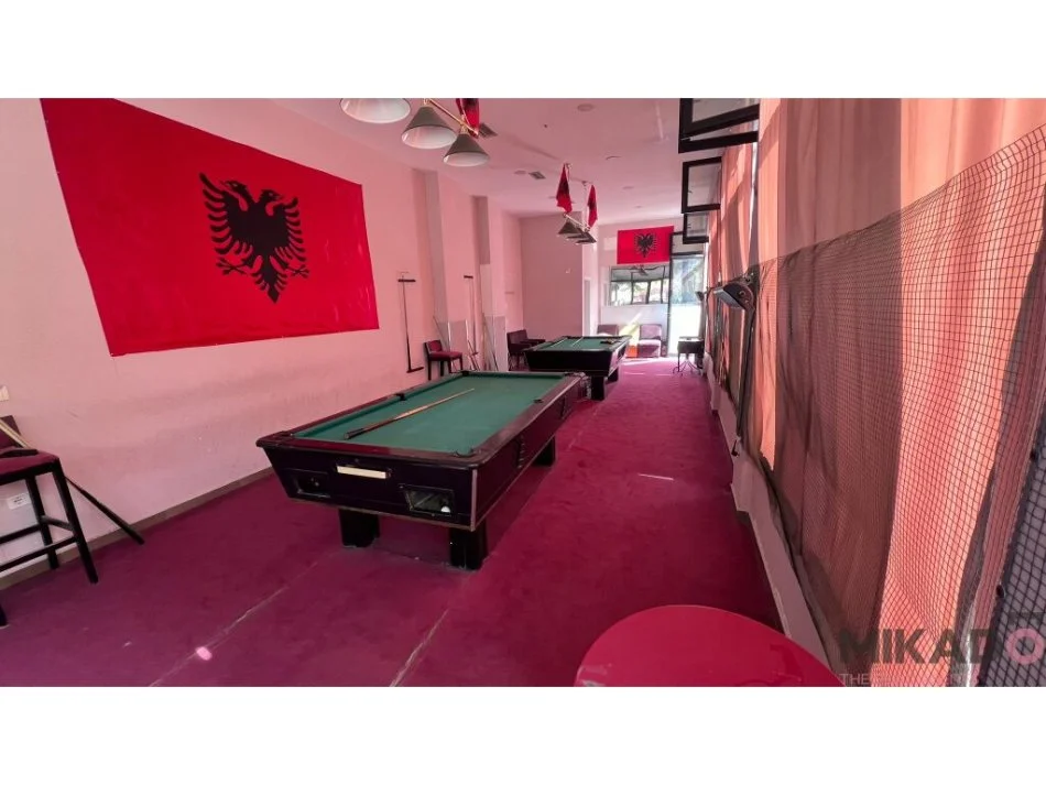 jepet me qera , 58 m²180,000  €