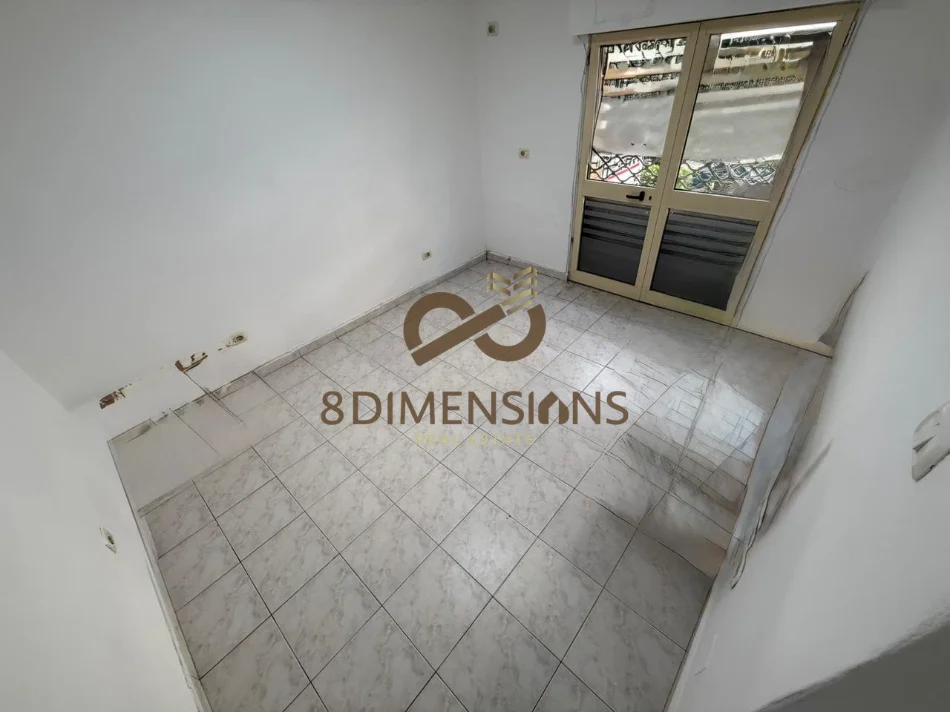 Tirane, shitet apartament 1+1 Kati 1, 37 m² 114.500 € (myslym shyr)