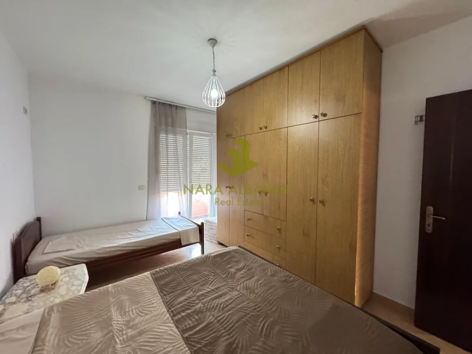 Tirane, jepet me qera apartament 3+1+Ballkon Kati 6, 100 m² 700 € (Ambasada Amerikane)