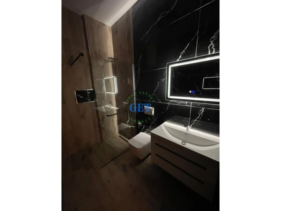 Durres, shitet apartament 3+1 Kati 1, 92 m² 120.000 € (Plazh, Durres)