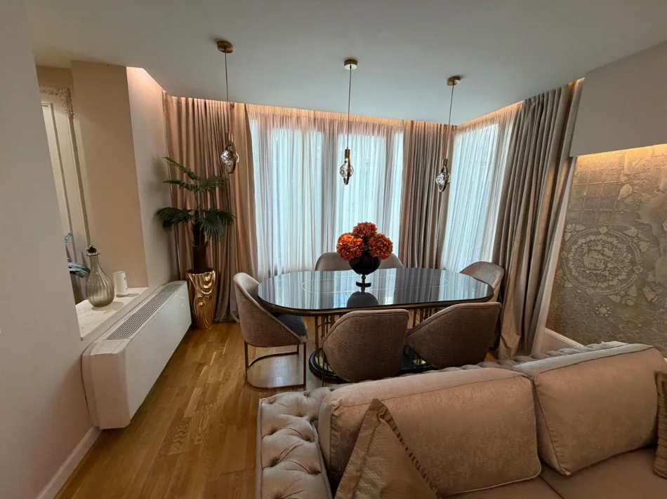 Tirane, shitet apartament 3+1 , 390.000 € 