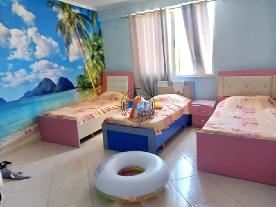 Durres, jepet me qera apartament 2+1 Kati 2, 120 m² 350 € (Rrota kuqe, Plazh, Durrës)