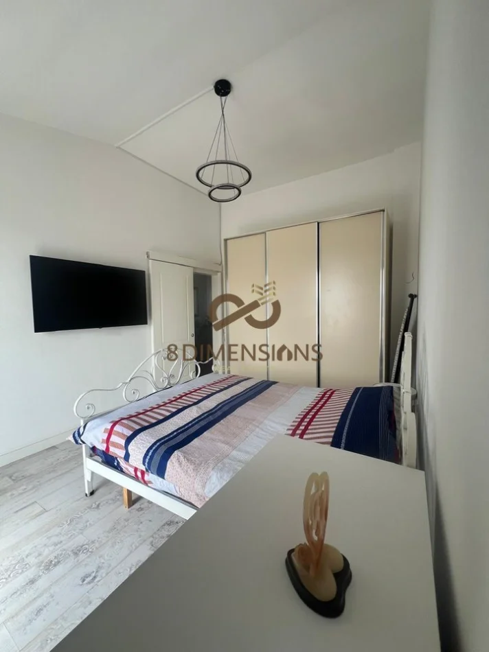 Tirane, shitet apartament 1+1+Ballkon Kati 5, 108 m² 130.000 € (fresk)