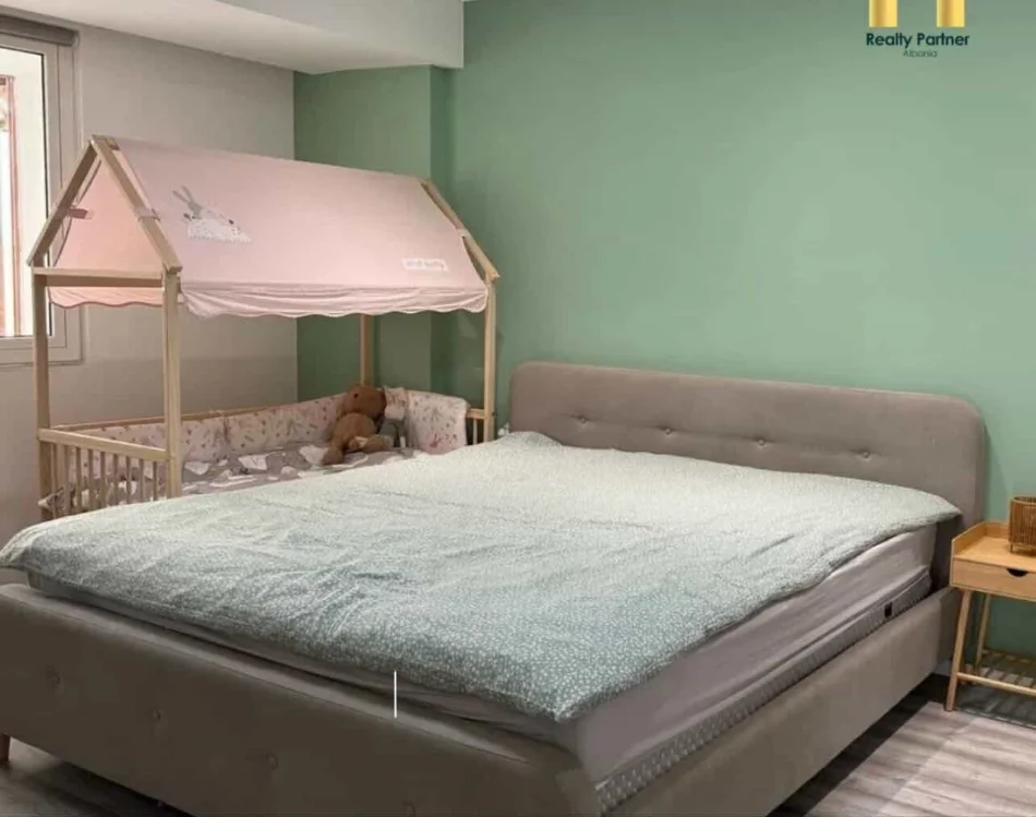 Durres, shitet apartament 2+1 Kati 7, 150.000 € 