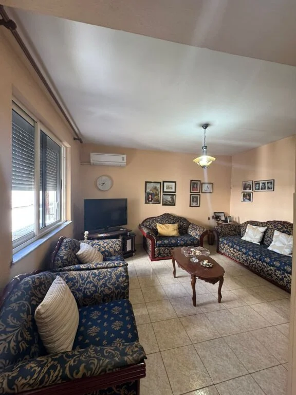 SHITET APARTAMENT 2+1   RRUGA BARDHYL  129.000 €
