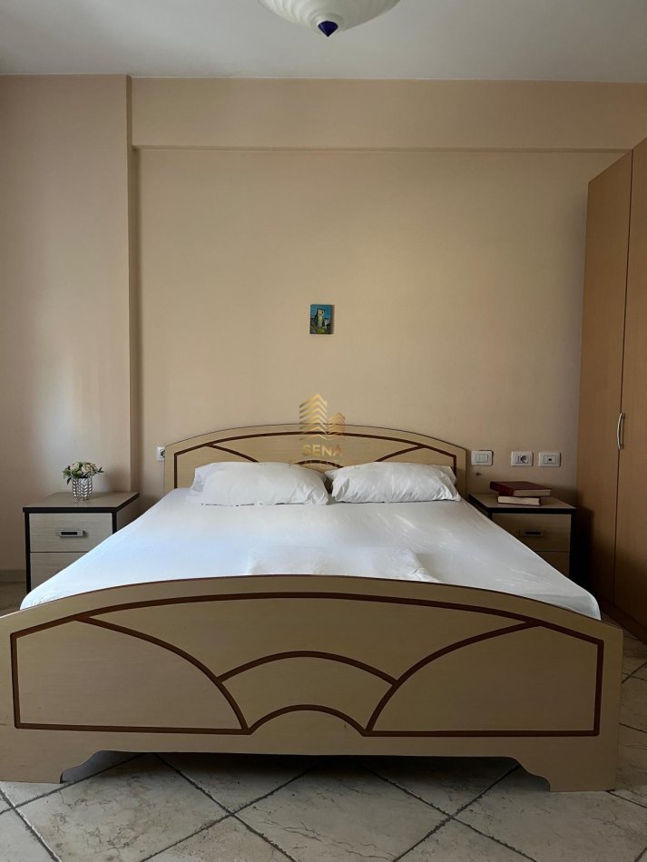 Tirane, jepet me qera apartament 1+1+Ballkon Kati 3, 60 m² 450 € (Don Bosko)