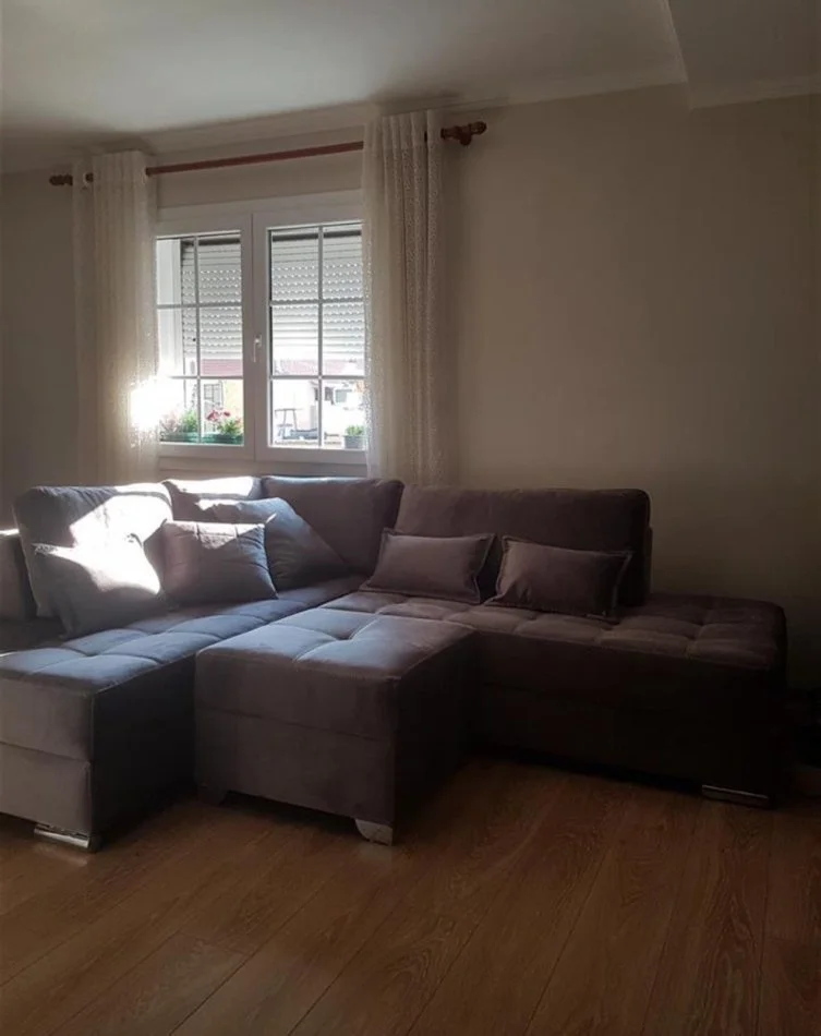 Tirane, shitet apartament Kati 2, 78 m² 175.000 € 