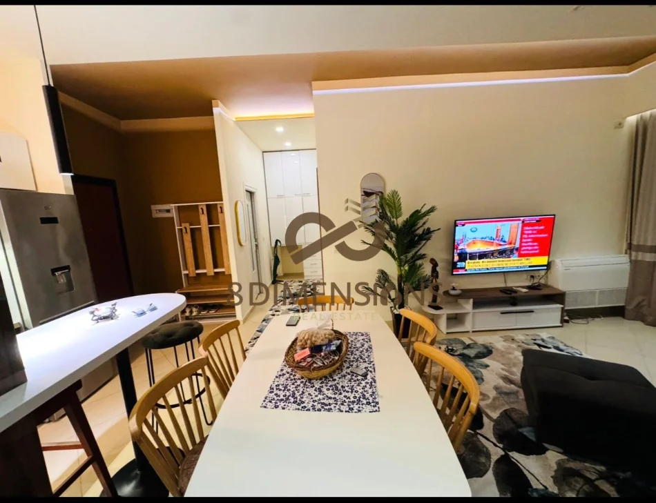 Tirane, jepet me qera apartament 1+1+Ballkon Kati 1, 70 m² 650 € (kodra e diellit)