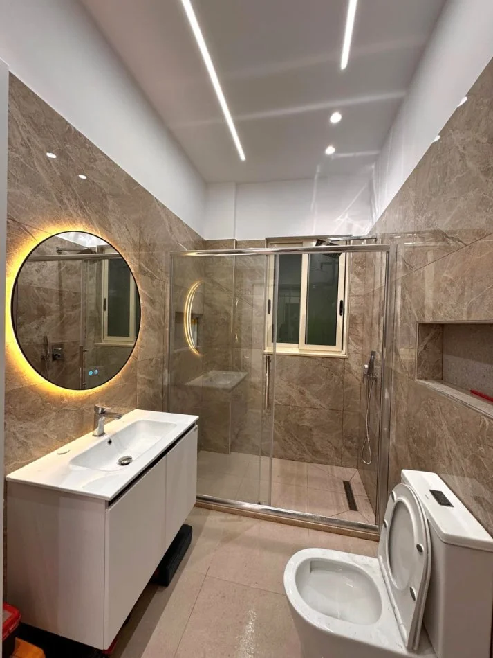 Tirane, shitet apartament 1+1 , 60 m² 100.000 € 