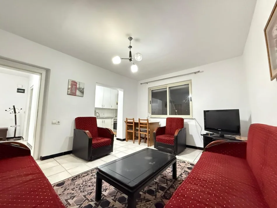 Tirane, shitet apartament 1+1 , 55 m² 109.000 € 