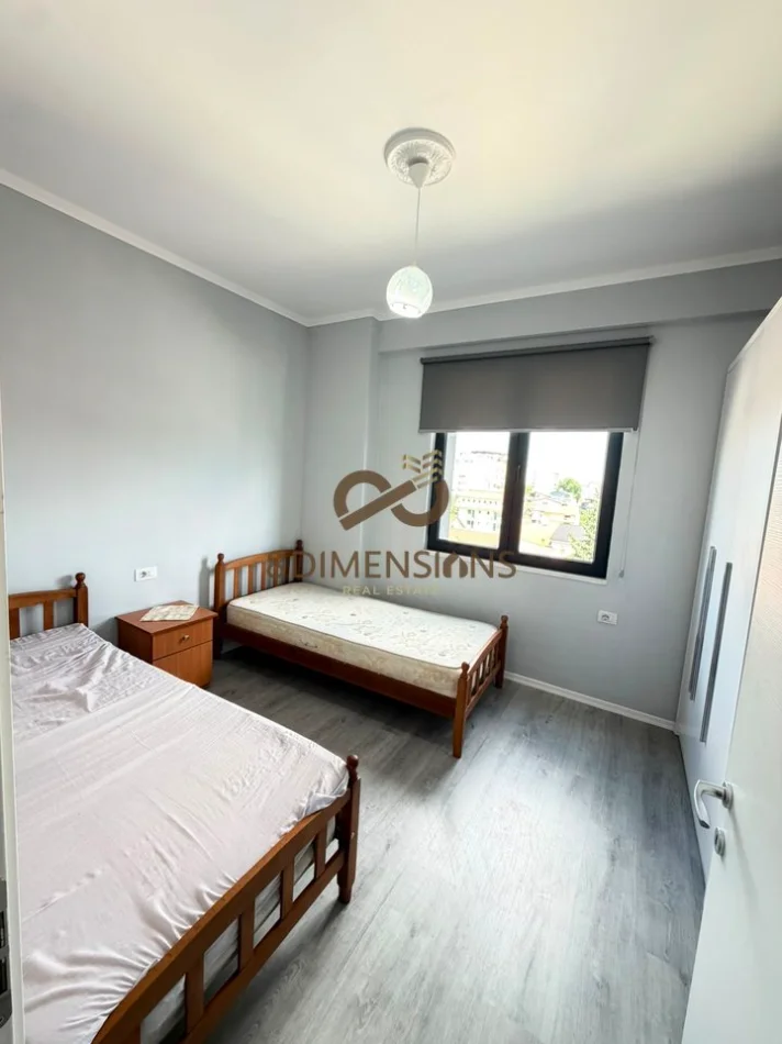 Tirane, jepet me qera apartament 2+1+Ballkon Kati 4, 86 m² 600 € (don bosko)