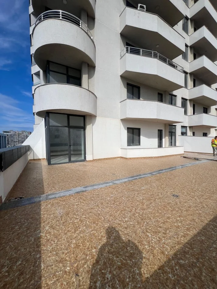 Durres, shitet apartament 2+1 Kati 3, 112 m² 380.000 € (VOLLGA DURRES)