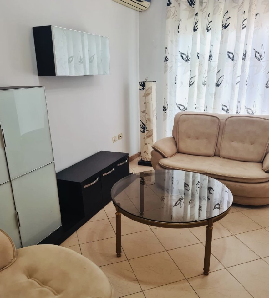 Tirane, jepet me qera apartament 2+1 Kati 5, 78 m² 650 € (Rruga e Kosovareve)