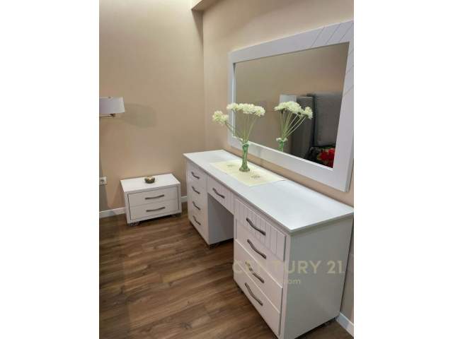 Tirane, jepet me qera apartament 2+1+A+BLK Kati 4, 99 m² 450 Euro (Rruga Dritan Hoxha)