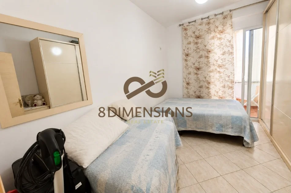 Tirane, shitet apartament 2+1+Ballkon Kati 4, 97 m² 145.000 € (fresk)
