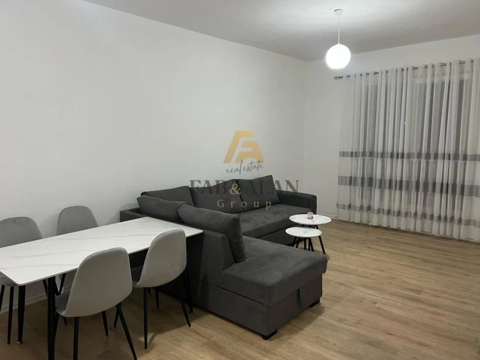 Tirane, jepet me qera apartament 2+1 Kati 2, 400 € (Paskuqan, Lidhja e Prizrenit)