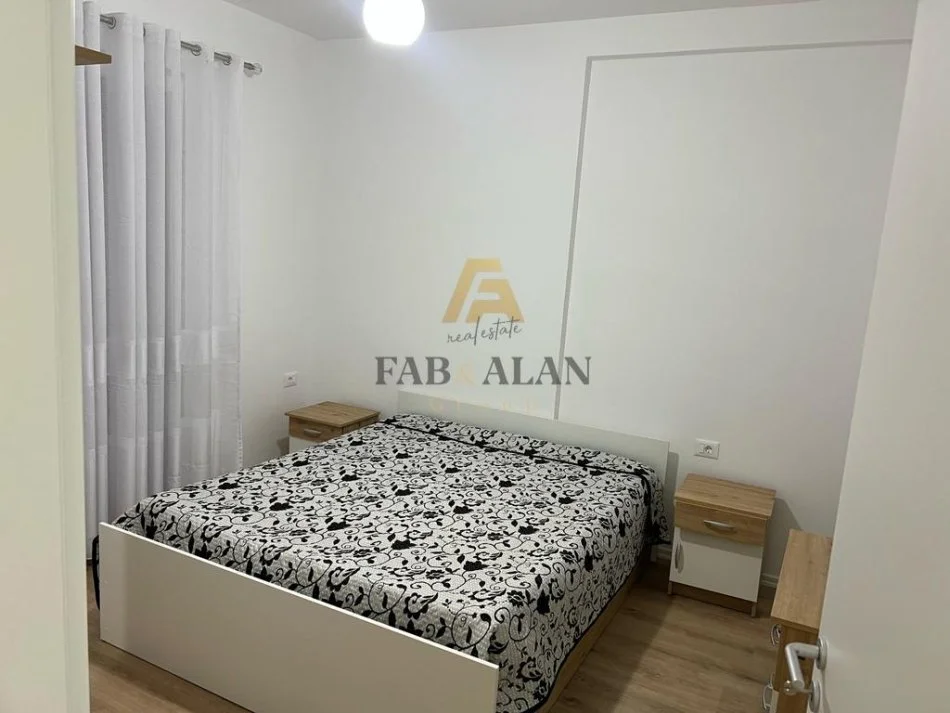 Tirane, jepet me qera apartament 2+1 Kati 2, 400 € (Paskuqan, Lidhja e Prizrenit)