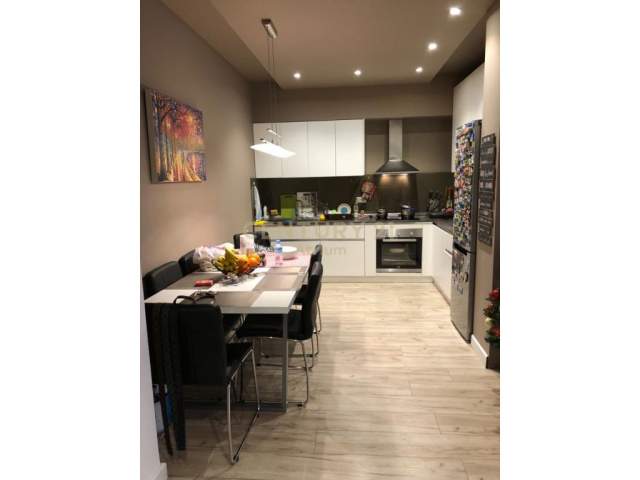 Tirane, shes apartament 1+1 120.000 Euro (liqeni i thate)