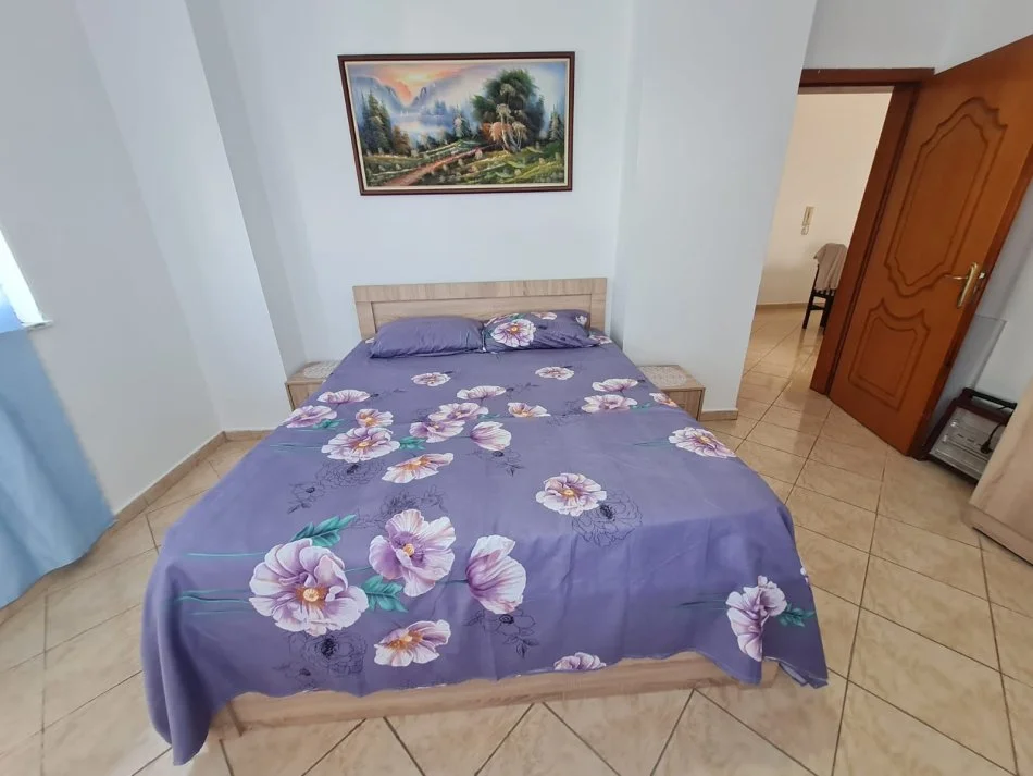 Tirane, jepet me qera apartament 2+1 Kati 6, 95 m² 470 € (RRUGA ESREF FRASHERI)