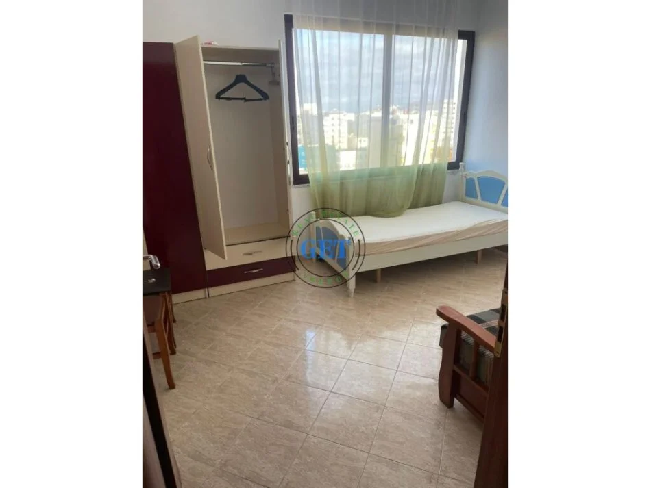 Durres, jepet me qera apartament 2+1 Kati 7, 90 m² 330 € (Muzeumi , Durres)