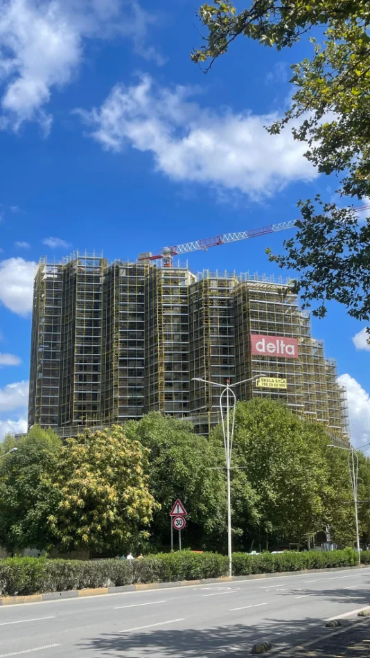 Tirane, shitet apartament 1+1 , 75 m² 121.500 € 